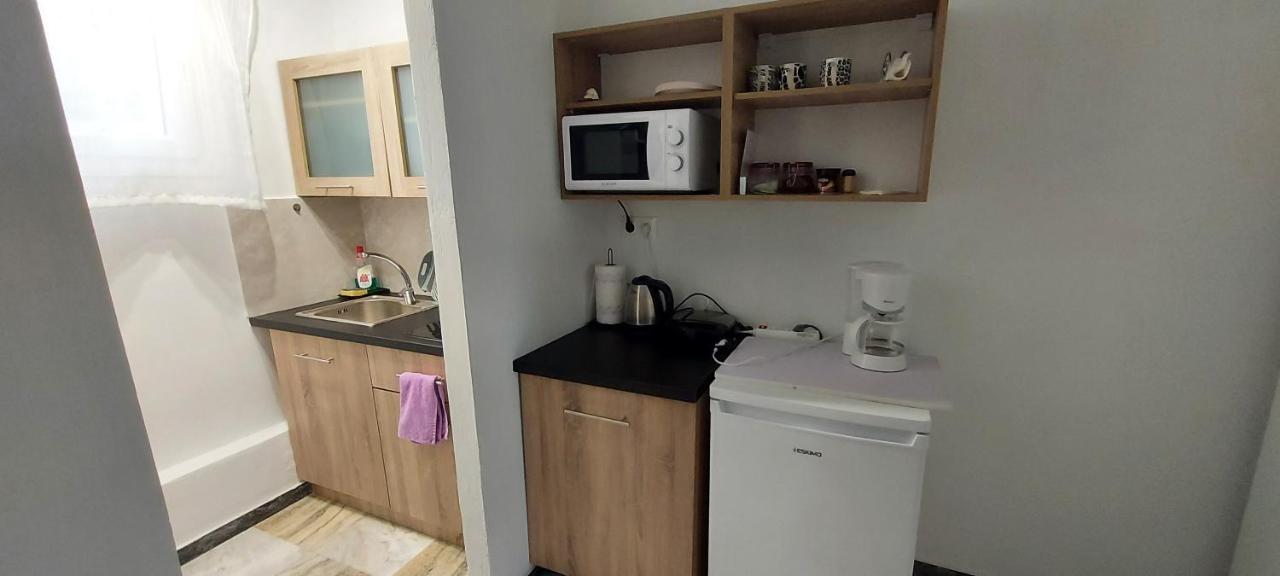 Helen'S Cozy Studio 2 Луца Экстерьер фото